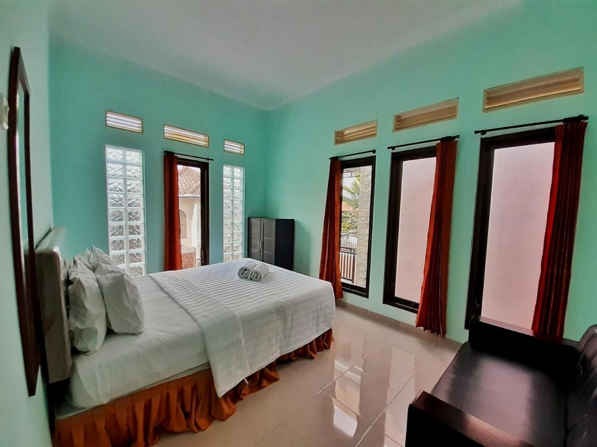 Villa 3 Bedroom Edelweis No. 7 Near Museum Angkut Batu  Eksteriør bilde